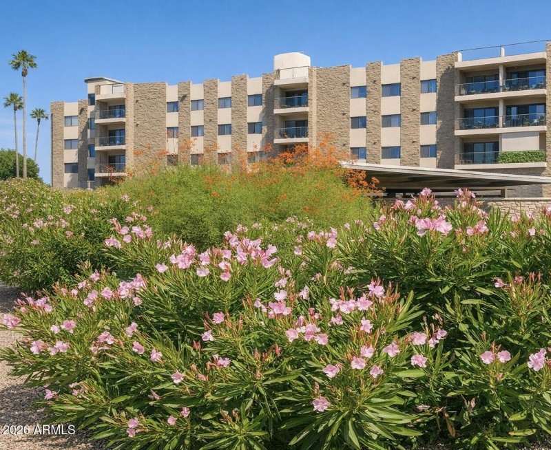 425 S Parkcrest #322