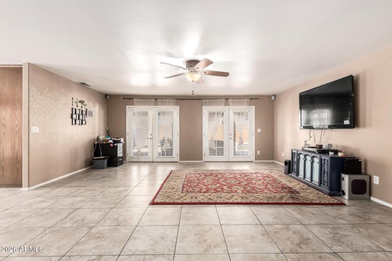 16848 N 40TH AVE, Phoenix, AZ 85053