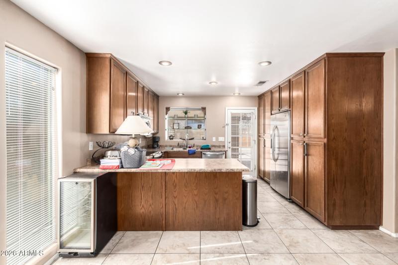 16848 N 40TH AVE, Phoenix, AZ 85053