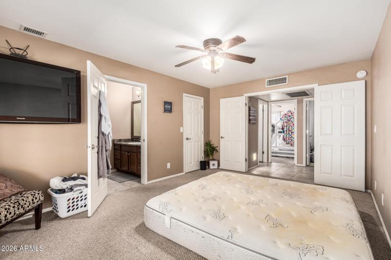 16848 N 40TH AVE, Phoenix, AZ 85053