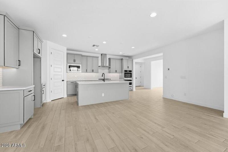 37690 N Plumbago Road - Ready Now