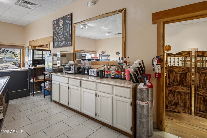 Udderly Divine Cafe & Bakery Camp Verde