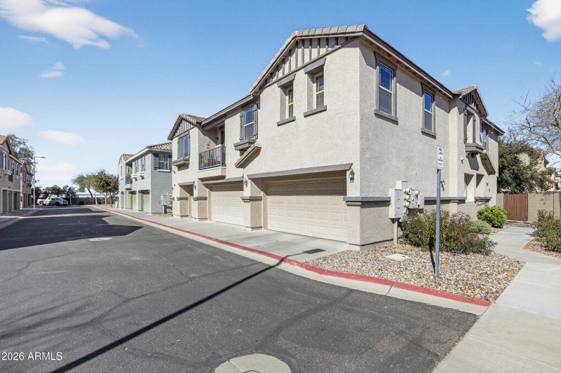 Exterior Corner unit