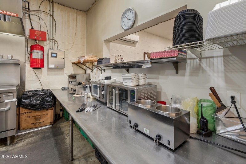 Udderly Divine Cafe & Bakery Camp Verde