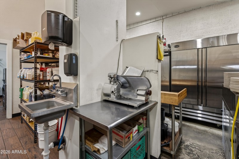 Udderly Divine Cafe & Bakery Camp Verde