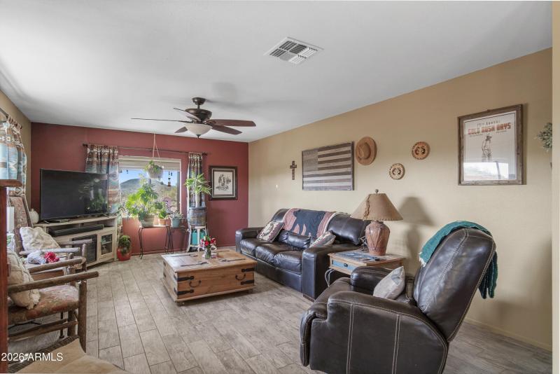 52032 N Mocking Bird Rd00001