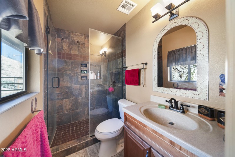 52032 N Mocking Bird Rd00037