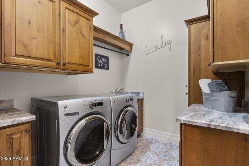 Spacious Laundry Room w/Storage