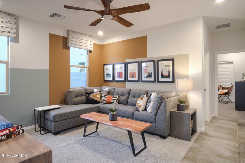 TEEN SUITE / SECOND LIVING AREA