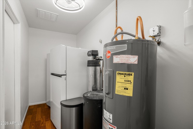 19-3024 W Wagoner Rd, Phoenix, AZ, 85053