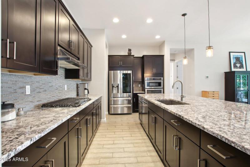 18-web-or-mls-E Appaloosa Rd-0605-018