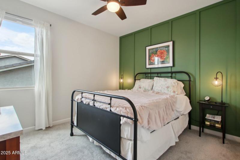 38-web-or-mls-E Appaloosa Rd-0605-038