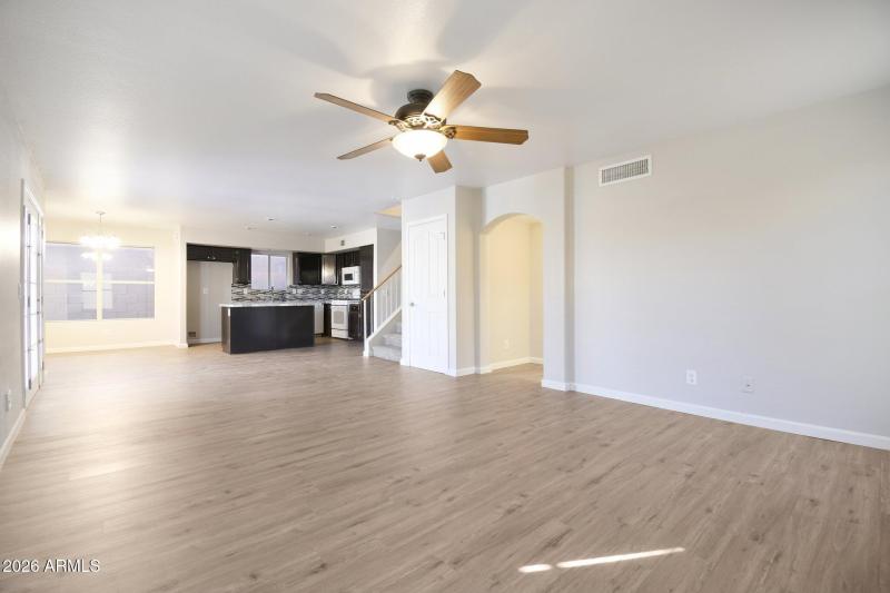 7-web-or-mls-E Sierra Madre Ave-S0802-00