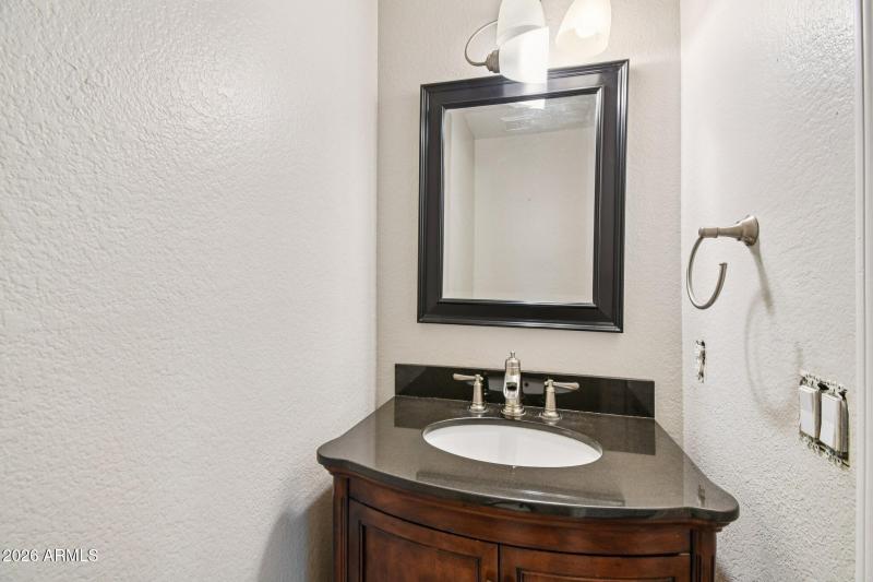 15-web-or-mls-E Sierra Madre Ave-S0802-0