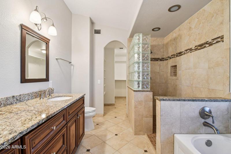 20-web-or-mls-E Sierra Madre Ave-S0802-0