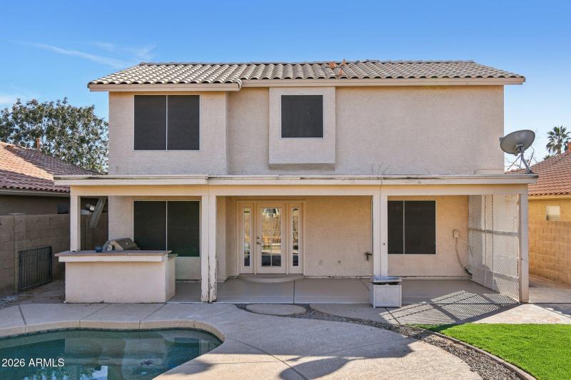 32-web-or-mls-E Sierra Madre Ave-S0802-0