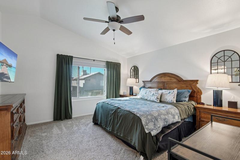 19-web-or-mls-E Coolbrook Ave-S0902-019