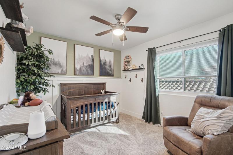 27-web-or-mls-E Coolbrook Ave-S0902-027