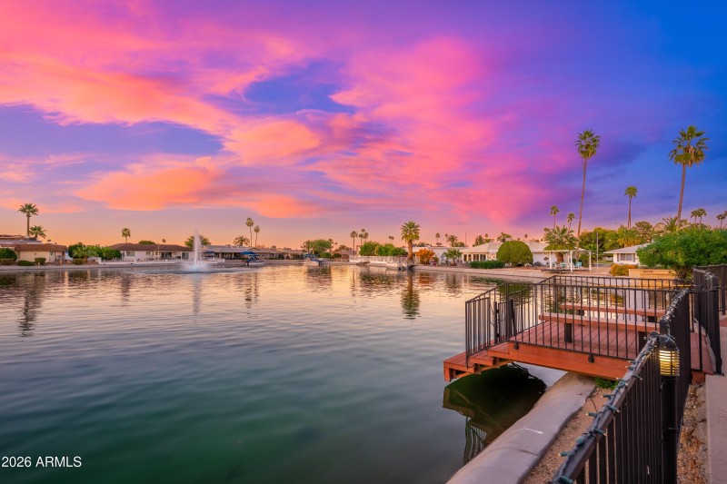 10330 W Thunderbird Blvd APT C114, 02-08