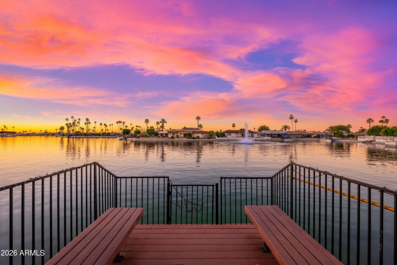 10330 W Thunderbird Blvd APT C114, 02-08