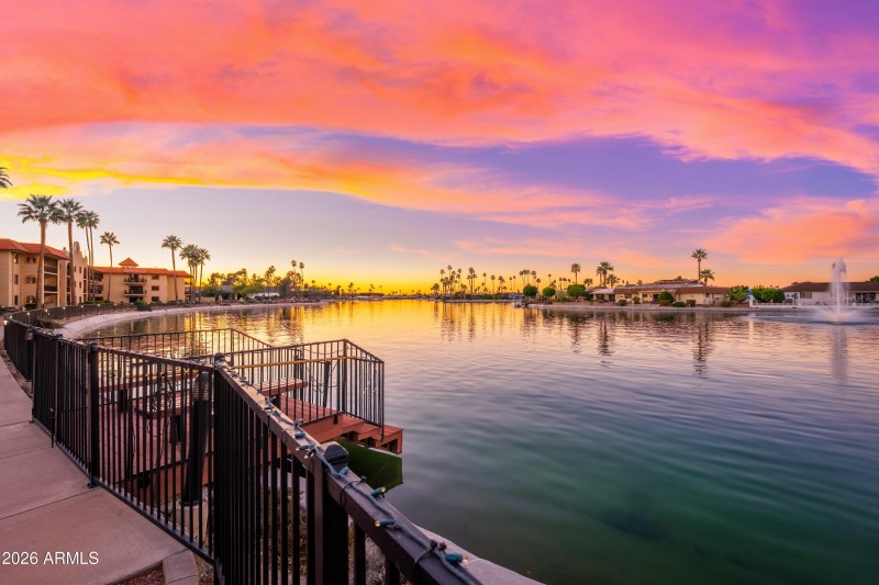 10330 W Thunderbird Blvd APT C114, 02-08