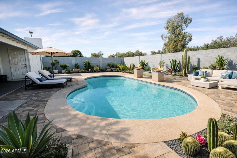 0f601d5f-ade1-474d-8c71-c8270eb095aa