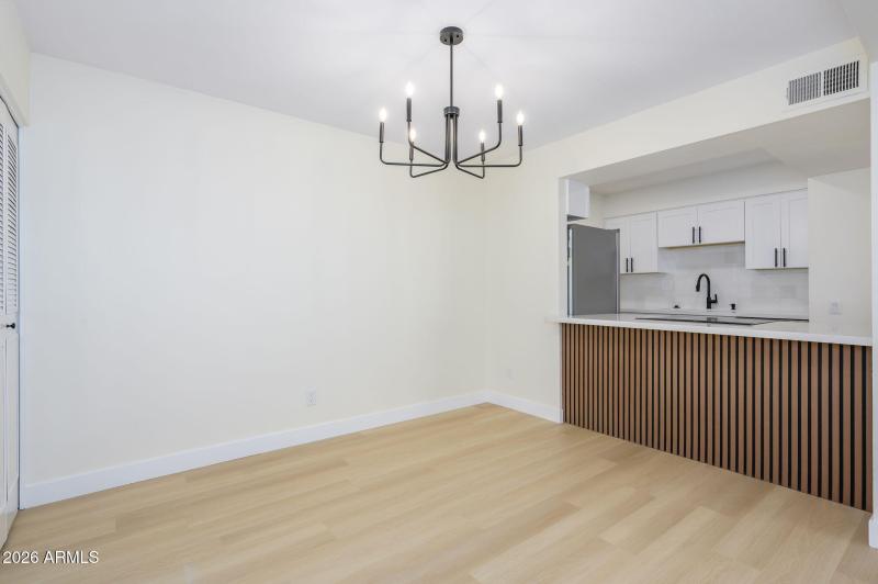 22-web-or-mls-Dobson-8