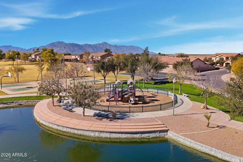 035-community-amenities