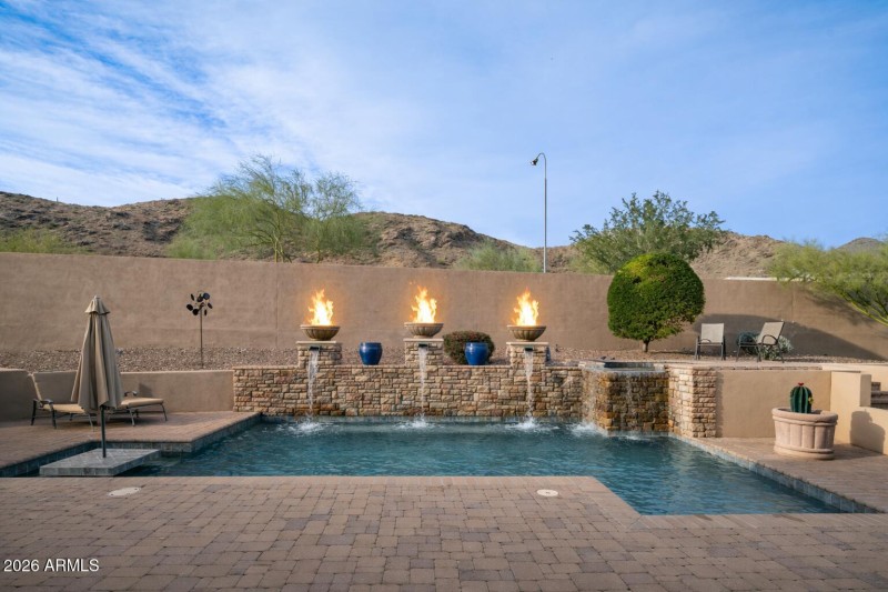 Daytime Pool Fire Bowl