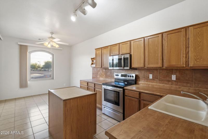 21-web-or-mls-_DSC8384