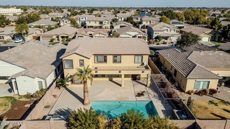 mls_13611 W Merrell St Drone-16