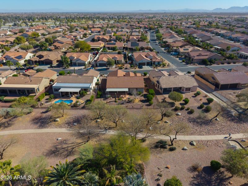 No homes behind you!