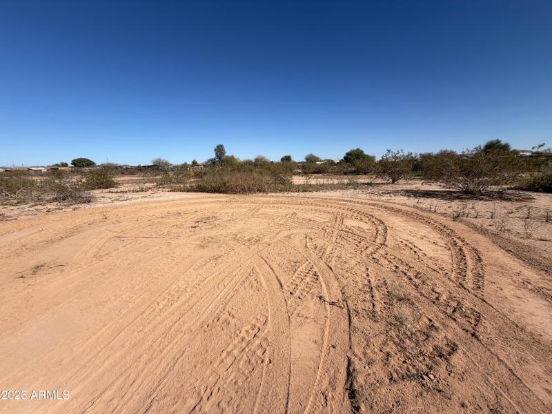 Flat 1-Acre Lots with Shared Well