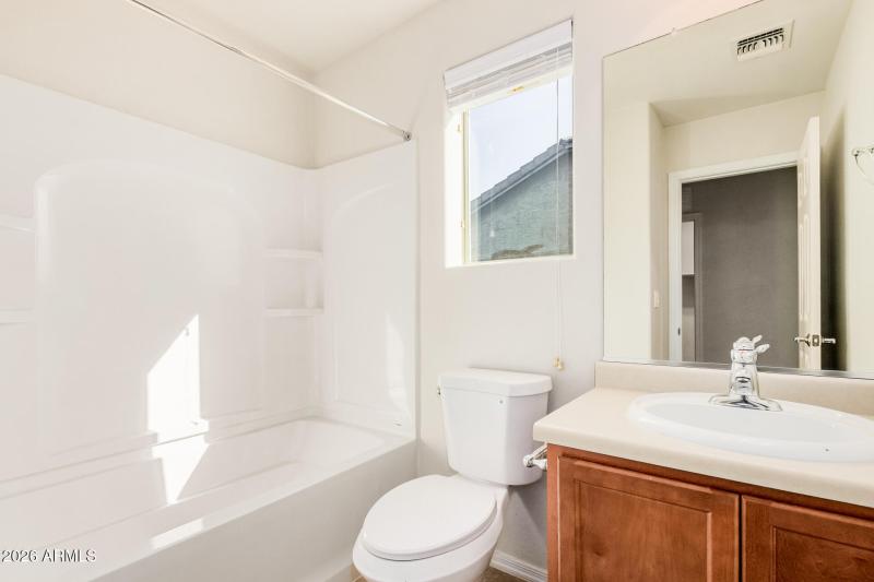 Upstairs Hall Bathroom