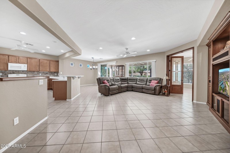 22118 N Arrellaga Dr-11