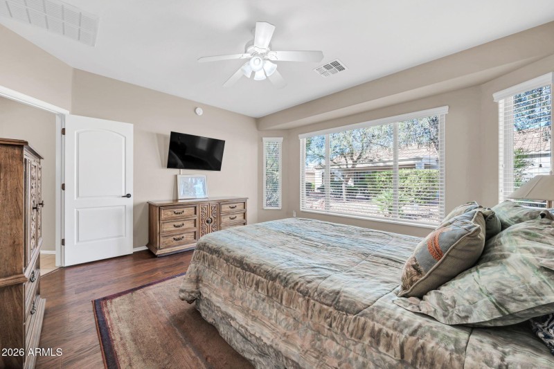 22118 N Arrellaga Dr-24