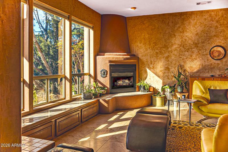 3 LIVING RM FIREPLACE