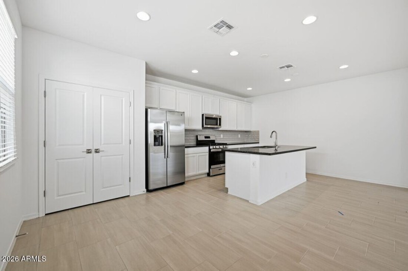 24000 N 146TH Lane - Ready Now