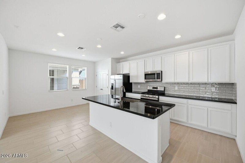 24000 N 146TH Lane - Ready Now