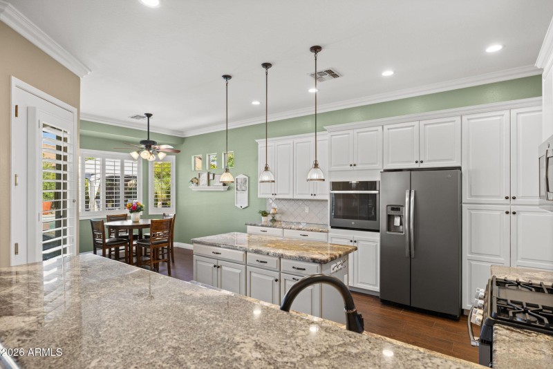 25-web-or-mls-9722 E Lobo Ave, Mesa-25