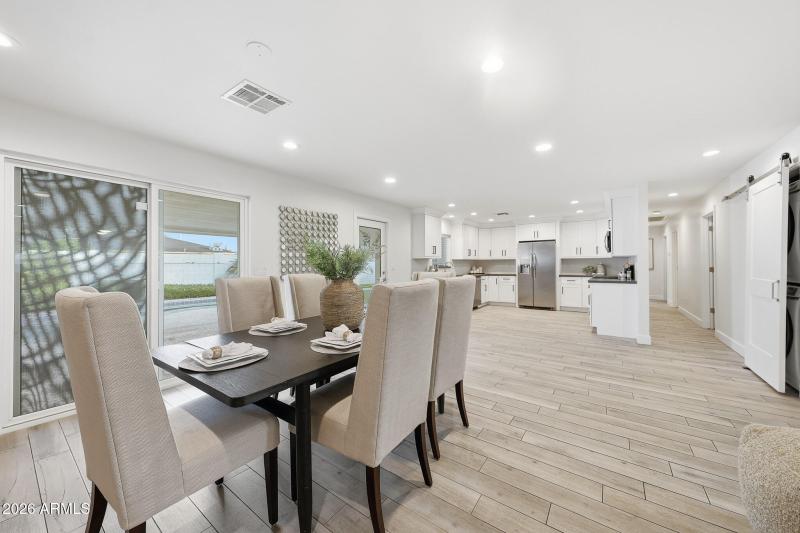 Dining & Kitchen Connection