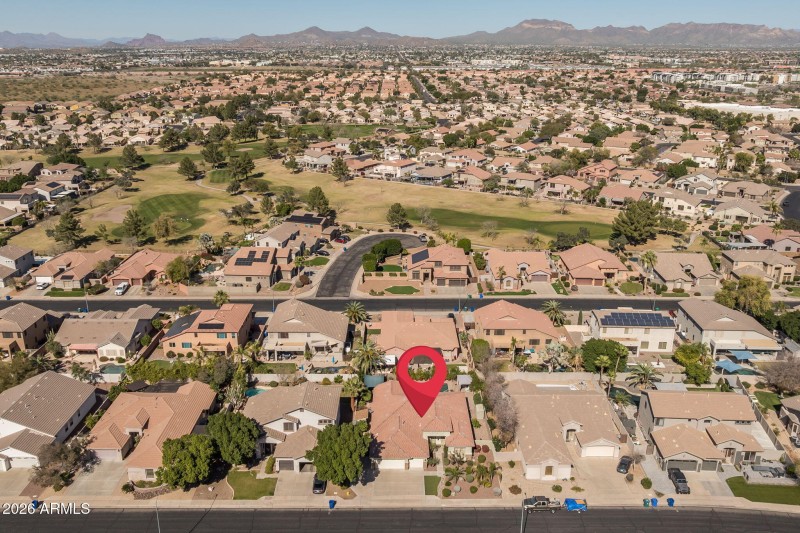 5 minutes to US 202 & 60 Hwy