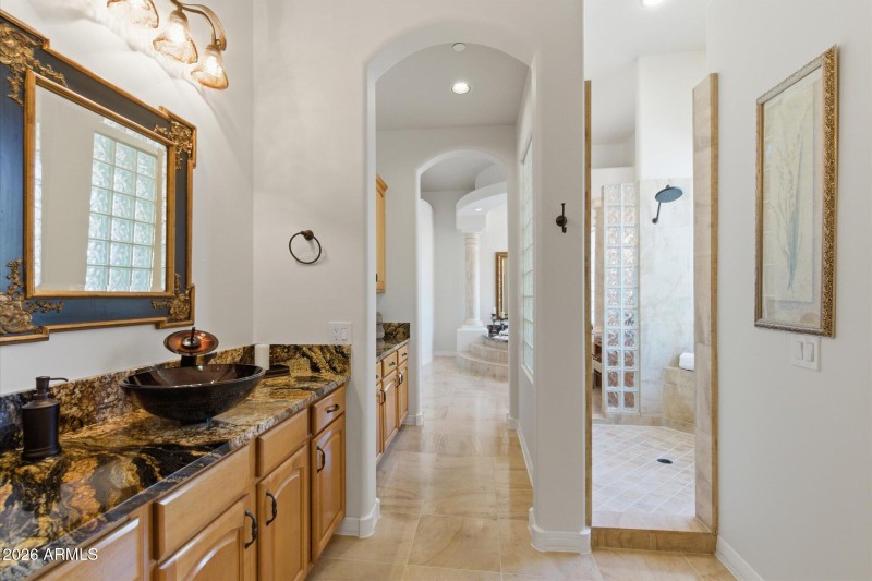 Bathroom w Dual Vessel Sinks