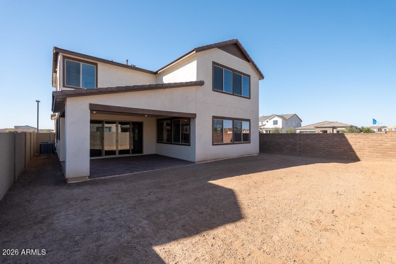 Tri Pointe Waterston Central 118 - Backy