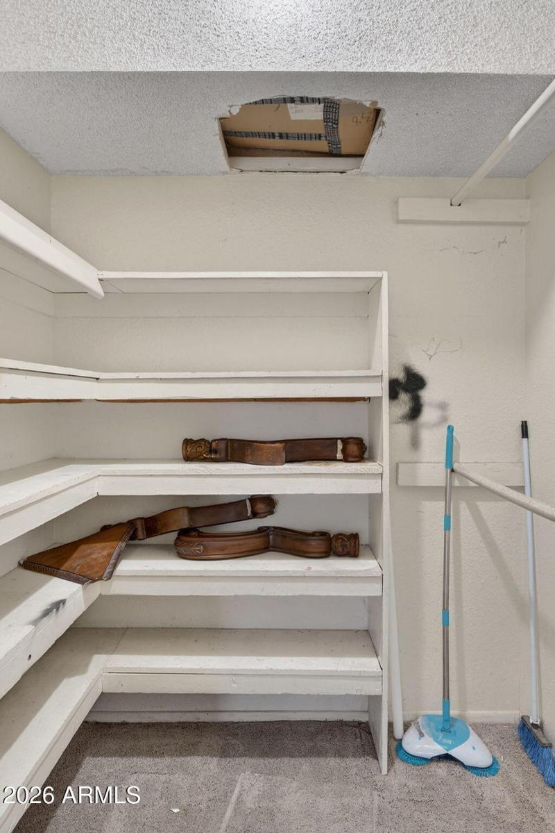 24-web-or-mls-43-S 4th St