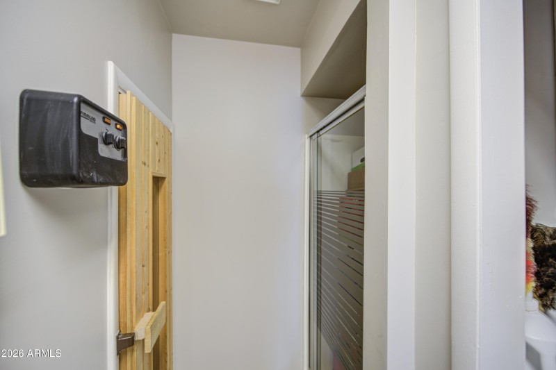 Bathroom 2-Laundry-2