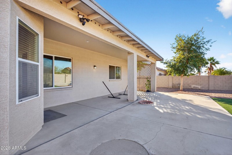 49-web-or-mls-50W Southgate Ave