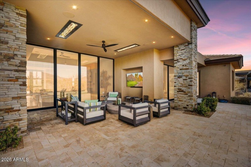 43-Outdoor Living Dusk