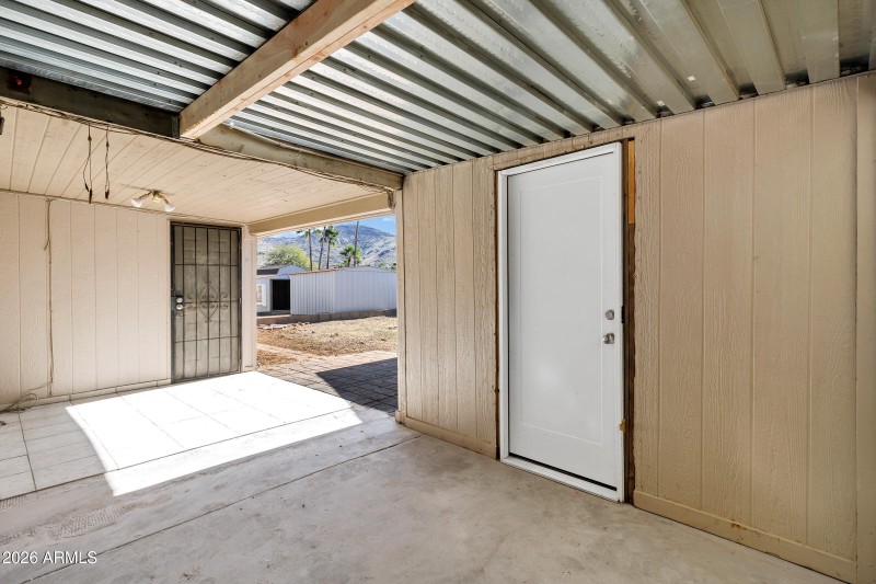 1521 W Thunderbird Rd-30