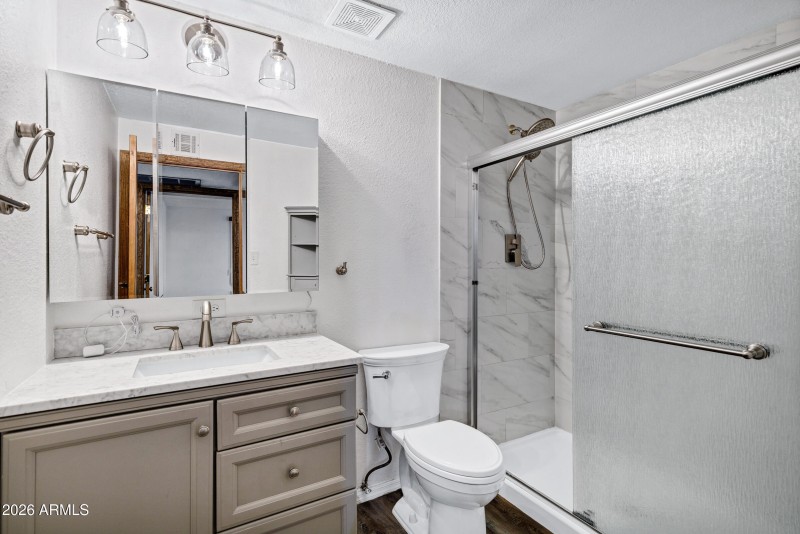 1521 W Thunderbird Rd-20